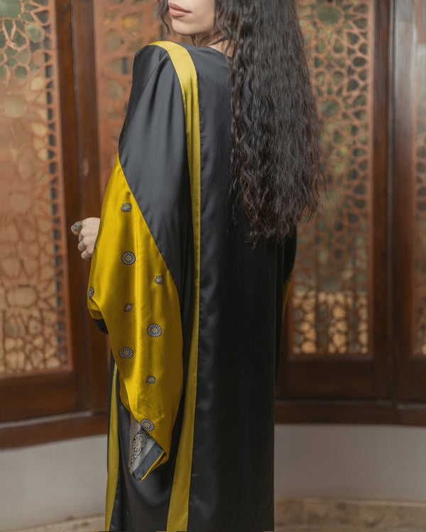 Malika Kaftan in Black